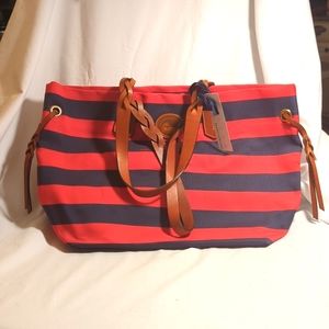 Dooney & Bourke Tote